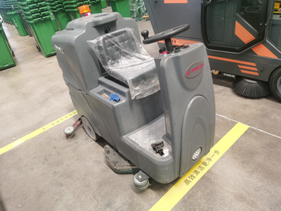 全自動洗地機(jī)